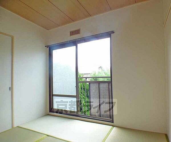 画像15:広くゆとりある和室です。
