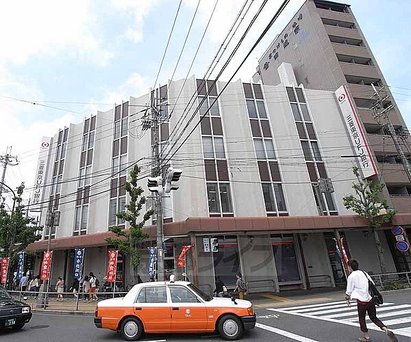 画像22:東京三菱ＵＦＪ銀行 出町支店まで253m 河原町今出川の交差点に立地しご利用していただきやすいですよ。