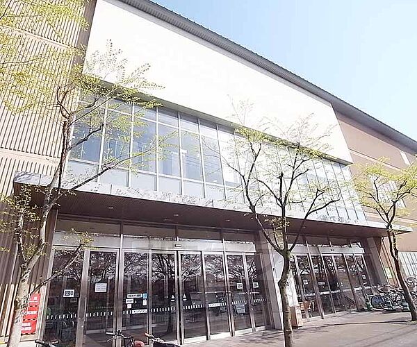 画像29:洛北阪急スクエアまで1600m 左京区民のお買い物はお任せ 約70店舗が入ってます。