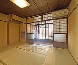 居間