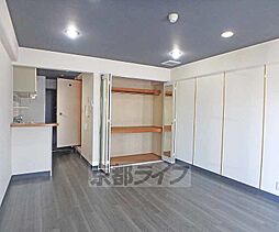居間