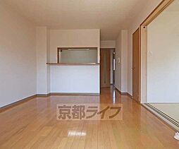 ノールヴァーグ 101 1階3LDKのリビング/ダイニング