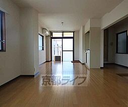 京都市営烏丸線 北大路駅 徒歩10分の賃貸マンション 3階ワンルームのリビング/ダイニング