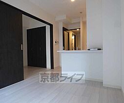 京福電気鉄道北野線 北野白梅町駅 徒歩15分の賃貸マンション 5階1LDKのリビング/ダイニング