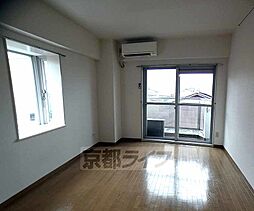 洛北アーバンコート 305 3階1Kのリビング/ダイニング