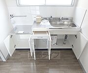 キッチン下の収納です。