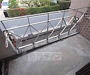 日当たり良好なベランダです。