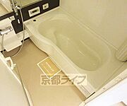 ゆったり広いお風呂です。