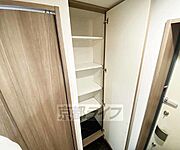 靴収納付きの玄関