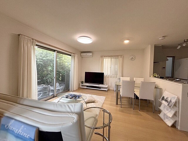 リビング/ダイニング 練馬区大泉学園町4丁目