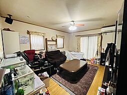 居間