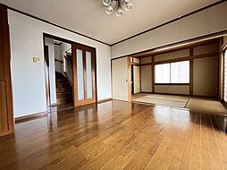 居間