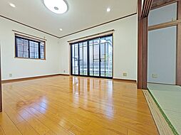 居間