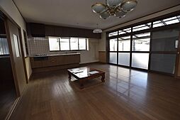 居間
