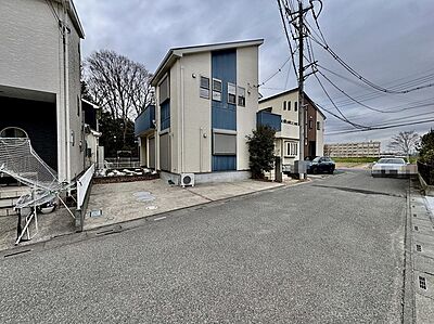 外観:ウェブや資料からでは得られないヒントがたくさん見つかる物件です。 外観:ウェブや資料からでは得られないヒントがたくさん見つかる物件です。