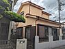 外観：閑静な住宅地で、小さなお子様がいるご家族にも安心。 