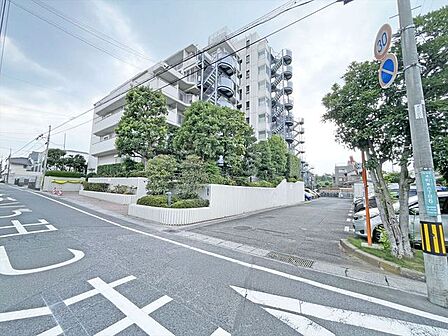 閑静な住宅地で叶える、穏やかな新生活が待ってます。