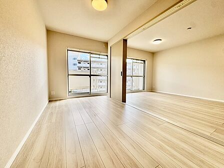 完成物件ですから、実際の生活イメージがつかめます。まずはごゆっくり見てみてください。
