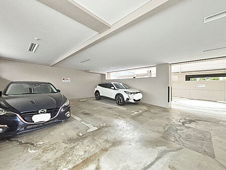 敷地内駐車場