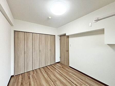 リフォームした各部屋は落ち着いた雰囲気に仕上がっています。