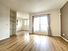 寝室：この部屋だれの部屋にしようかな、なんて会話を現地で楽しんでください。 