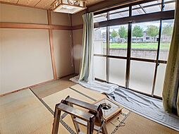 居間