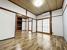 居間