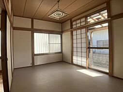 居間