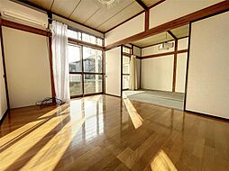 居間