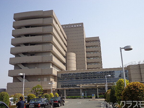 画像21:十三市民病院 270m