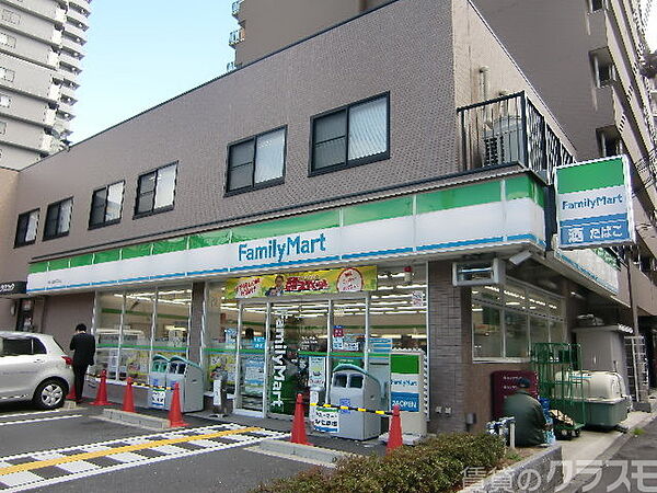画像27:ファミリーマート 大阪回生病院前店 220m