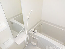 お風呂で一日の疲れをお取りくださいませ。