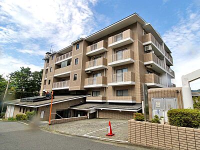外観：マンション外観