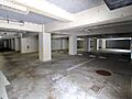屋内駐車場