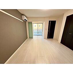 シルクＩＩ 108 1階1Kのリビング/ダイニング