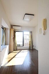 JR八高線 北八王子駅 徒歩14分の賃貸マンション 2階1Kのリビング/ダイニング