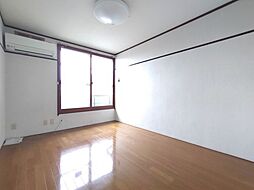 サンワード八王子 1階1DKのリビング/ダイニング