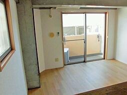 ウィンドスぺイス 1階1Kのリビング/ダイニング