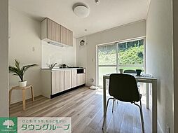 エステートピア中舟田 1階2DKのリビング/ダイニング