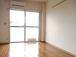 ビューラー田野倉 1階1Kのリビング/ダイニング