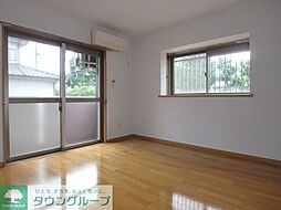 アルボーレ 1階1Kのリビング/ダイニング