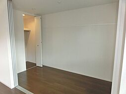 ヴィーゼン　シュロス 201 2階1LDKのリビング/ダイニング