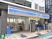 ローソン 徒歩8分。コンビニ 580m