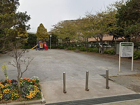 栄町1丁目公園(41m)