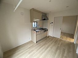 阪急宝塚本線 服部天神駅 徒歩7分の賃貸アパート 1階1DKのリビング/ダイニング