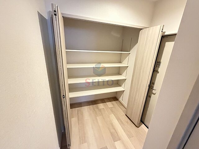収納