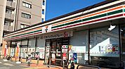 セブンイレブン西淀川税務署前店 260m