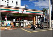 セブンイレブン吹田南金田1丁目店 154m