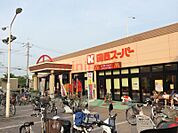 関西スーパー佐井寺店 619m