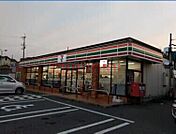 セブンイレブン茨木郡店 388m